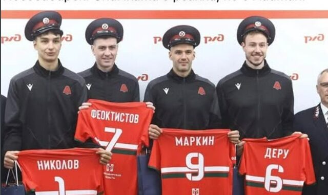 Мони Николов