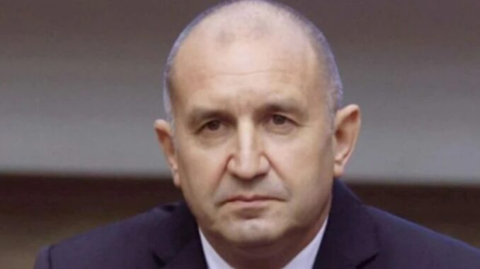 Румен Радев